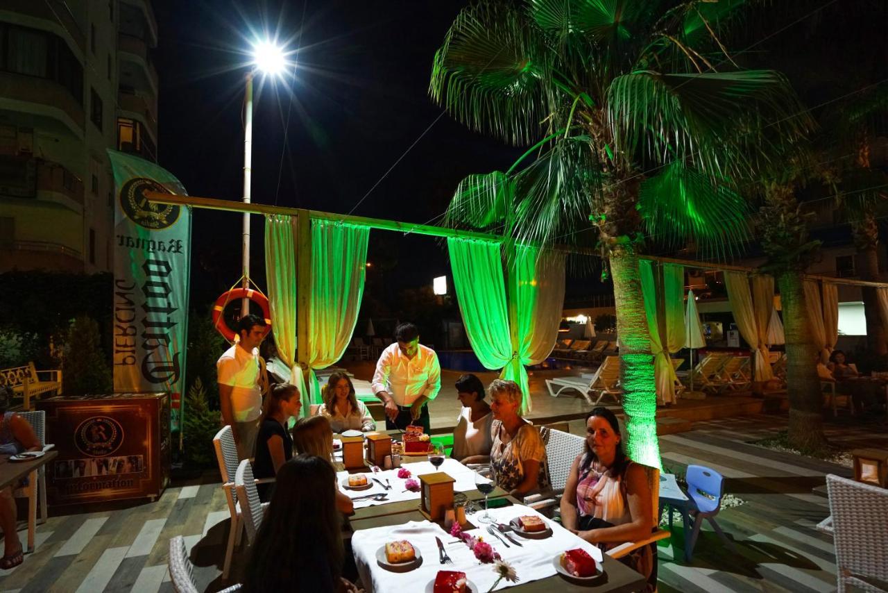 Hotell Bora Bora Butik 3*